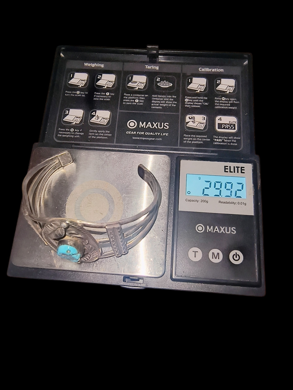 Vintage Southwest Navajo Style Sterling Silver Turquoise Cuff Bracelet - Picture 10 of 10